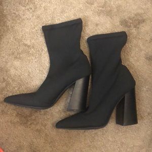 Pointy Toe Block Heel Sock Boot